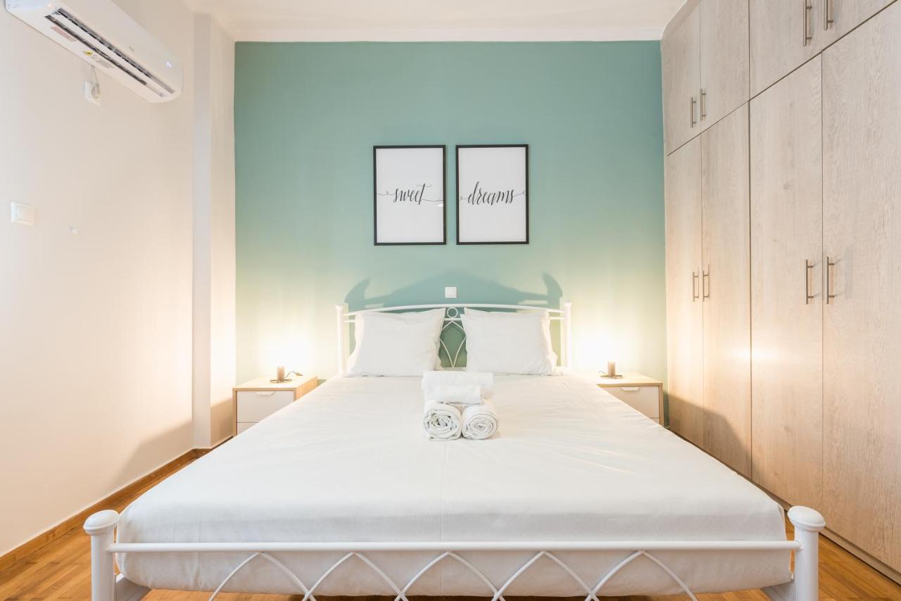 K&D Apartment In City Center Atenas Exterior foto
